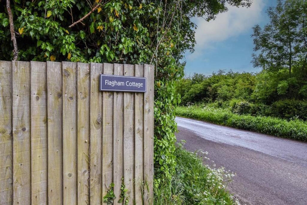 The Hideaway @ Flagham Cottage. Malmesbury Exteriér fotografie